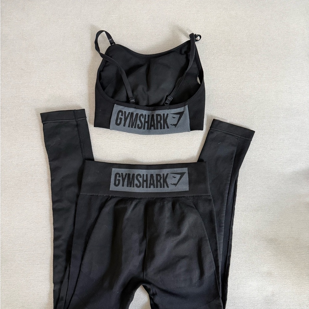 Gymshark Flex Set